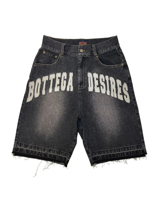 DESIRES SHORTS